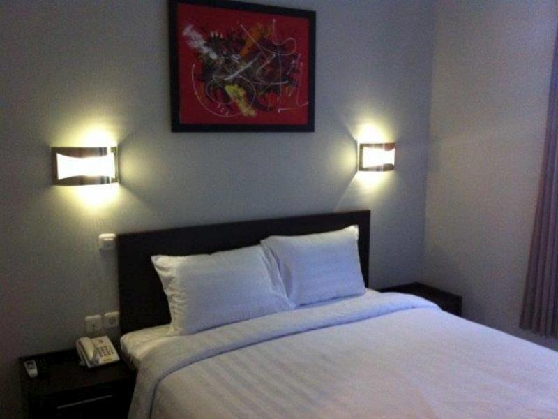 Lj Hotel バンドゥン エクステリア 写真