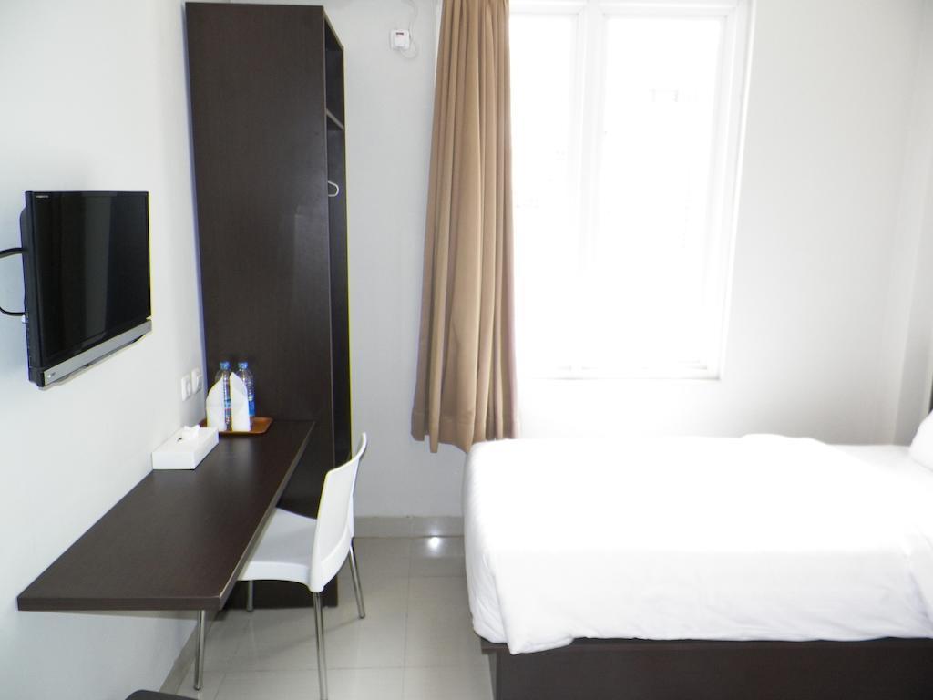 Lj Hotel バンドゥン 部屋 写真