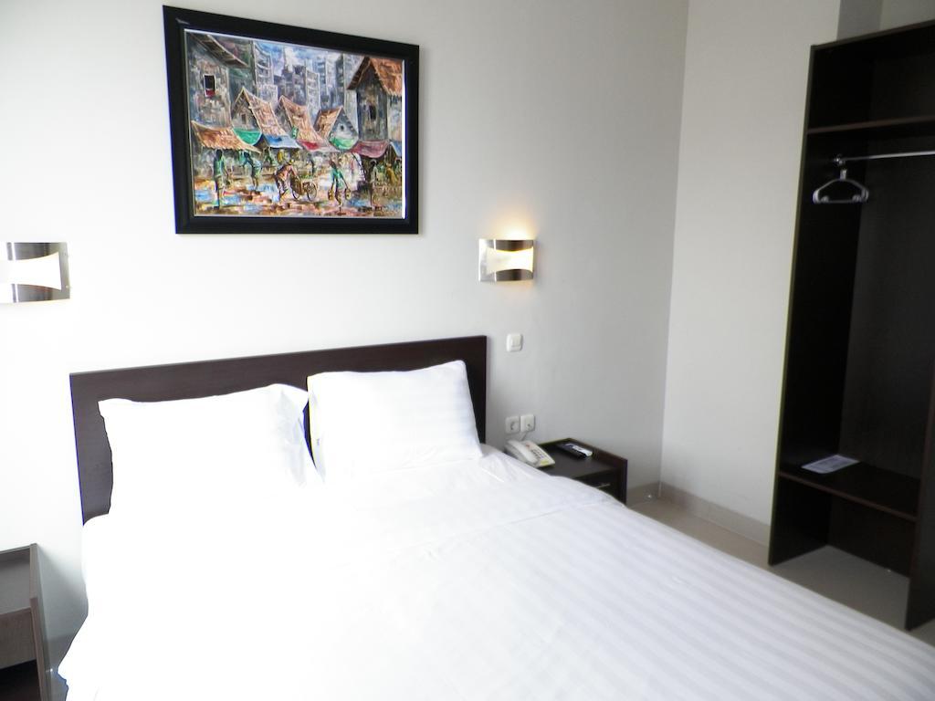 Lj Hotel バンドゥン 部屋 写真