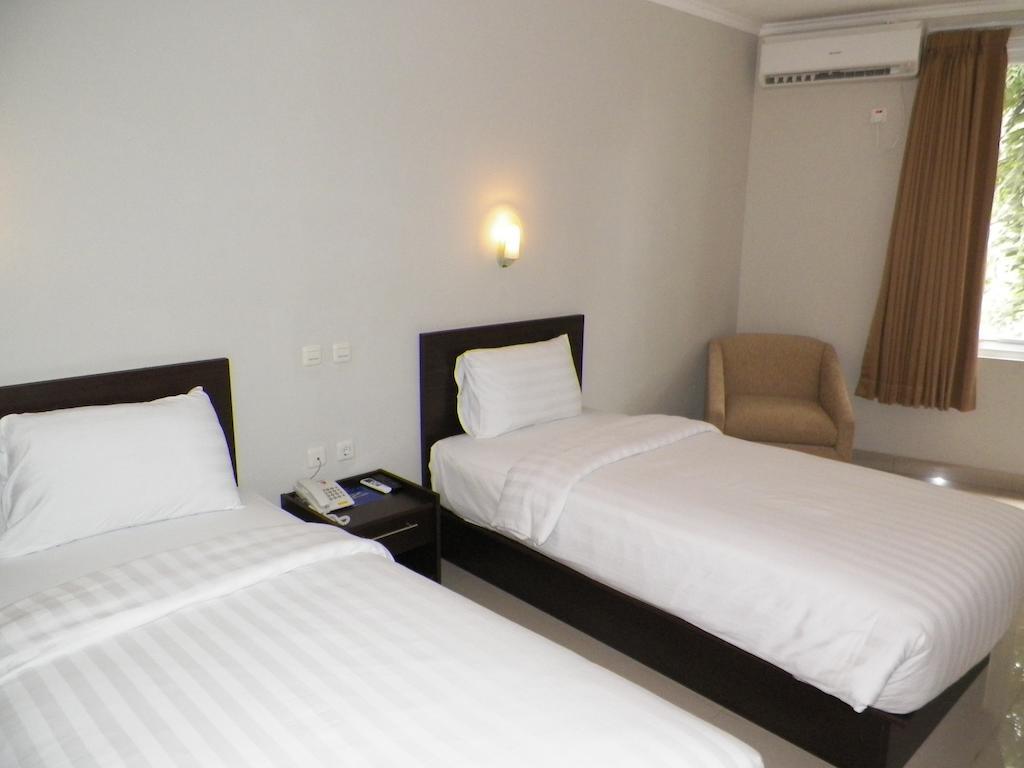 Lj Hotel バンドゥン 部屋 写真